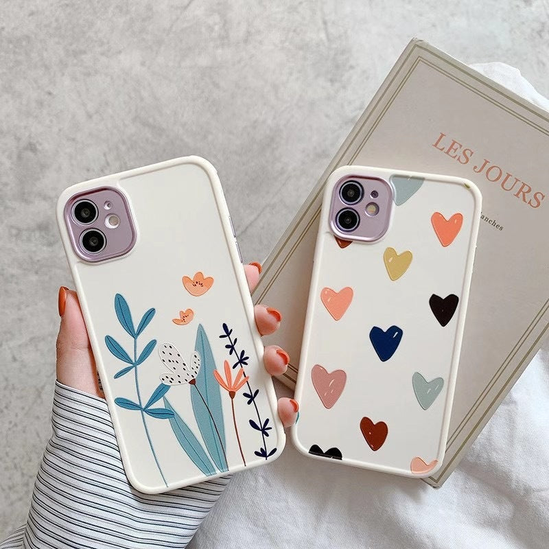 Aesthetic Flower & Heart Phone Cover